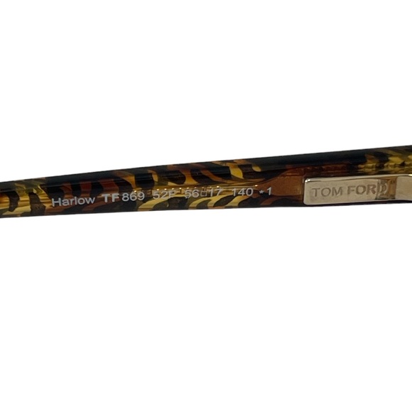 Tom Ford Women’s Sunglasses TF869 Cat Eye Yellow Havana lens Gradient - Picture 11 of 12